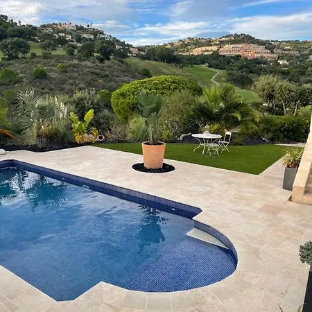 Avec Piscine Sur Le Golf Sainte-Maxime
